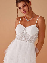 Delicate Lace Contrast Corset Top Sweetheart Sheer Tulle Overlay Spaghetti Strap Wedding Dress White Bridal Shower Dresses